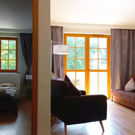 Apartament Szmaragd