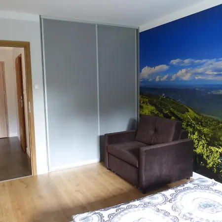 Szmaragd Apartament *